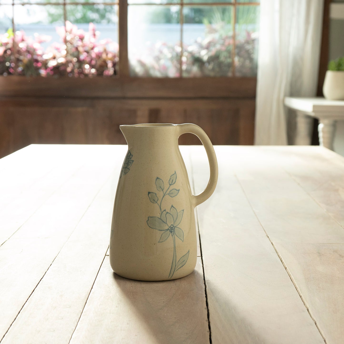 Blushing Flowers Small Jug [850 ml]